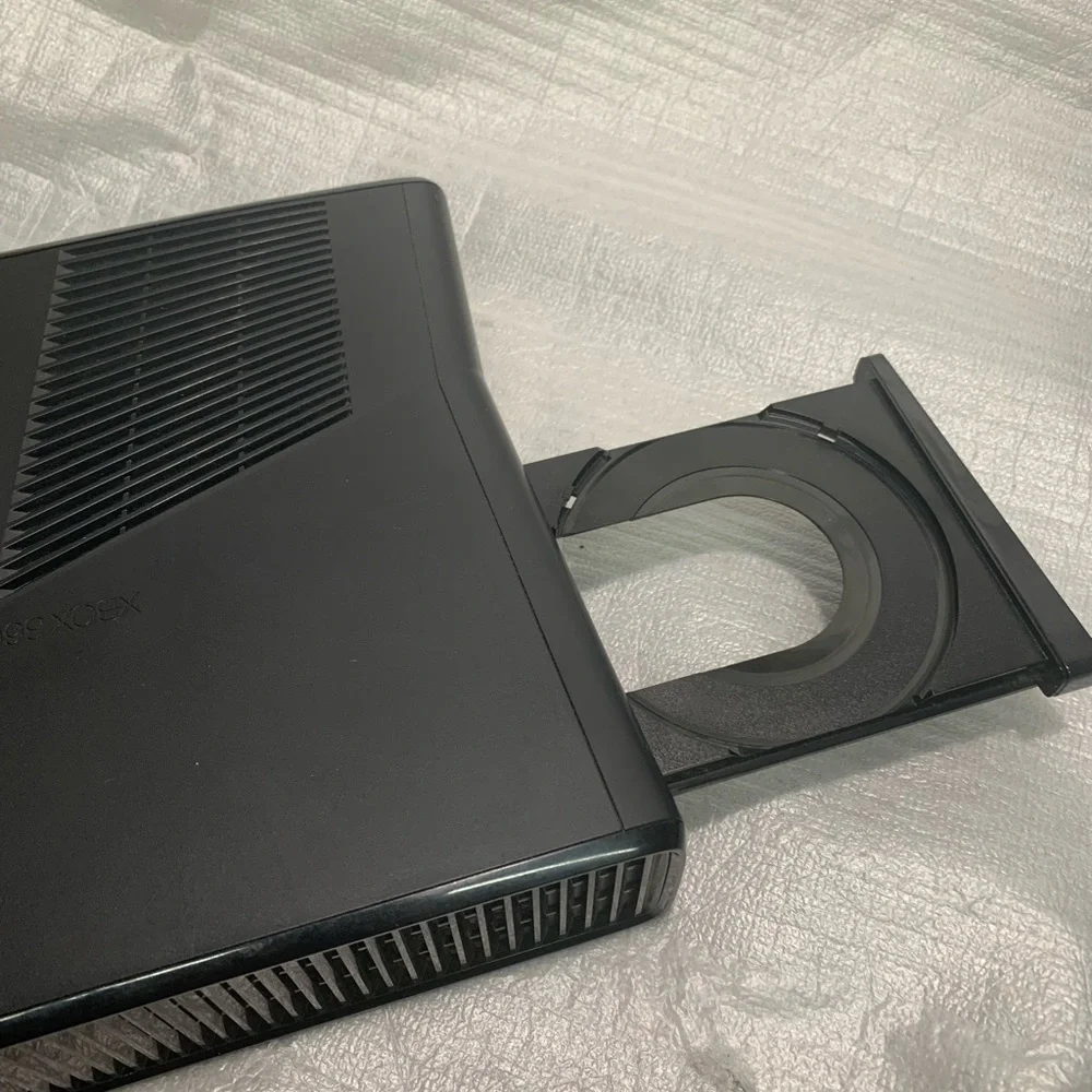 Microsoft Xbox 360 S Slim Model 1439 Console +OEM Power Supply A11-120N1A Tested